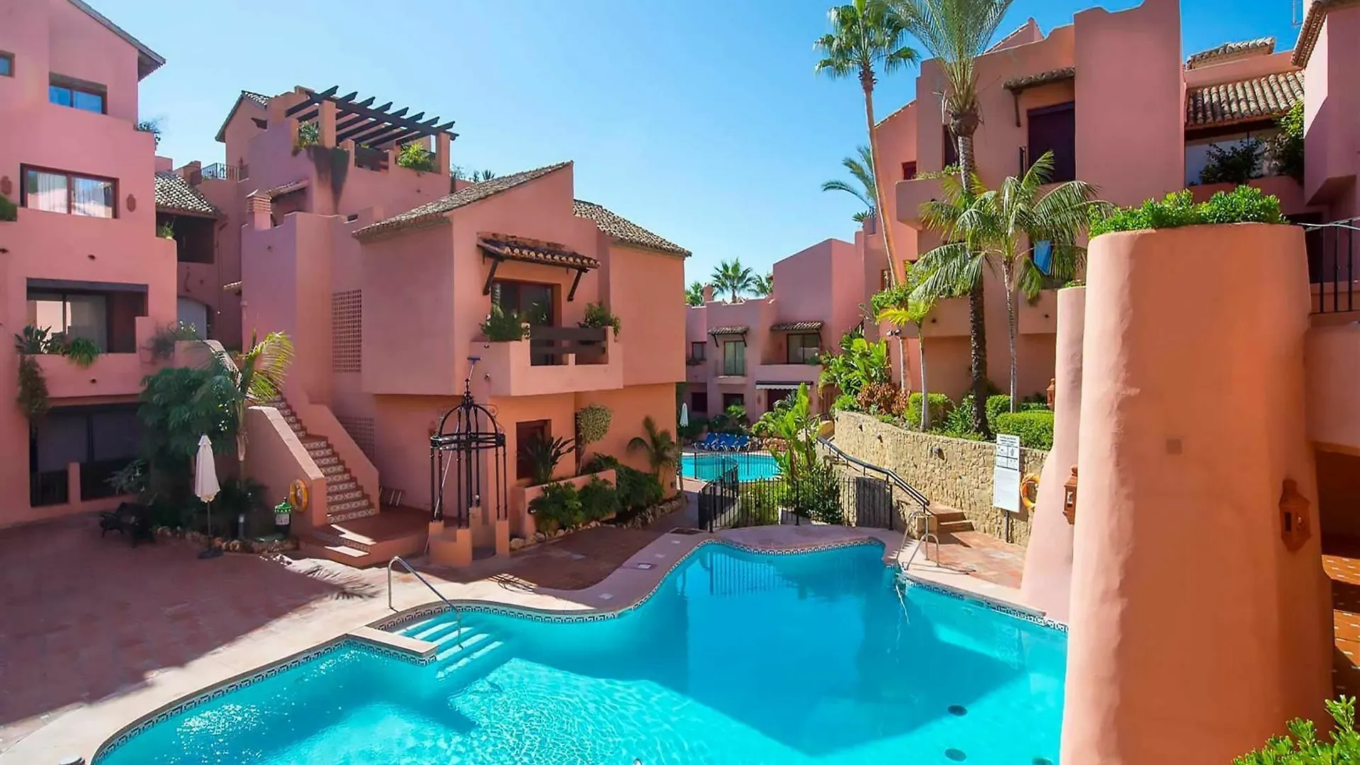 Elviria Beach Apartment location